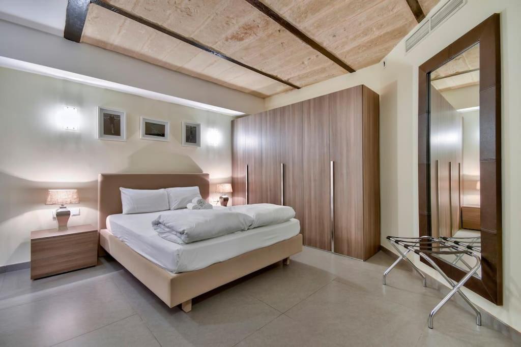 Vallettastay - Orangerie Two Bedroom Apartment 201 ภายนอก รูปภาพ