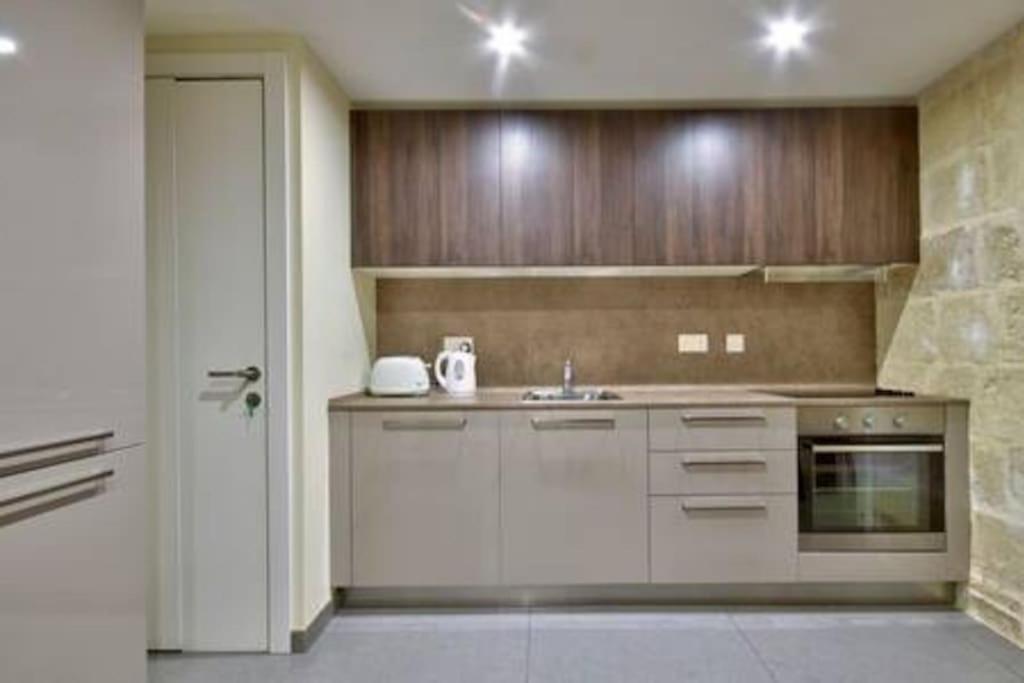 Vallettastay - Orangerie Two Bedroom Apartment 201 ภายนอก รูปภาพ